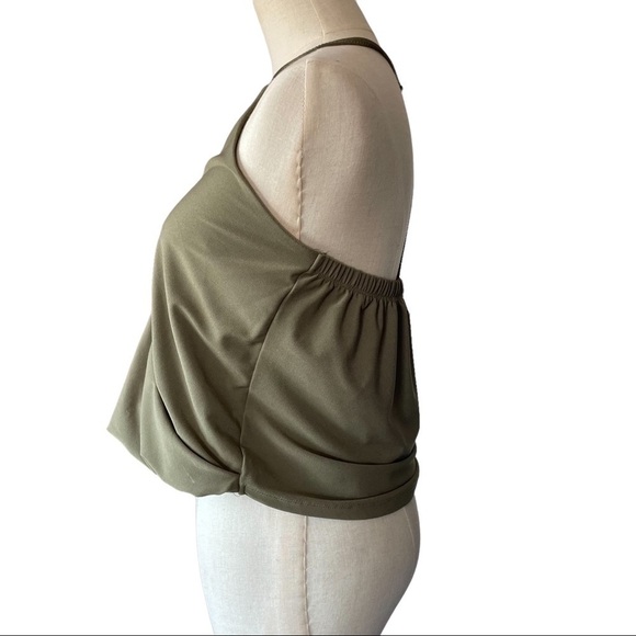 Kendall  & Kylie green sleeveless dressy string tank top with elastic waist - Picture 2 of 10